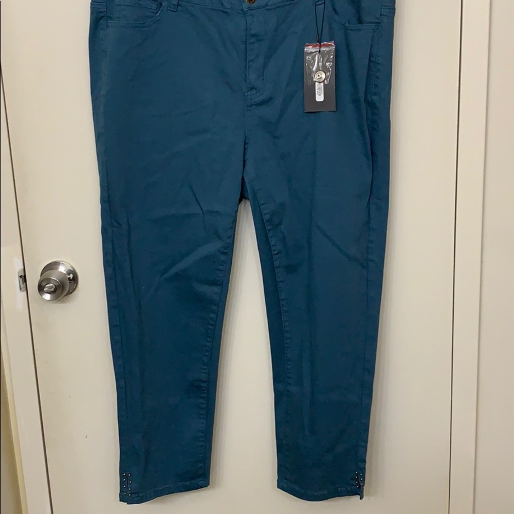 teal jeans brand with accent bottom